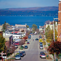 Biidaasige  /  Petoskey