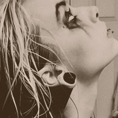 Capture the crown till death