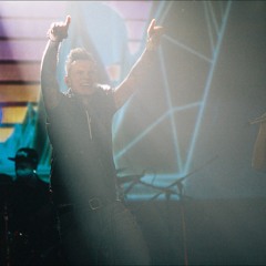 LOVE ( концертная запись )