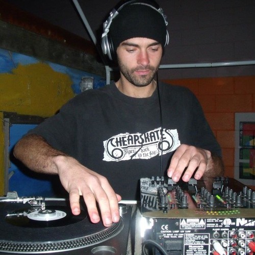 Hawk-i NiceUp 10 Year Mix