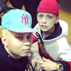 MC Pedrinho & MC Menor Da VG - Escorregando Na Pica (DJ R7) Lançamento 2015