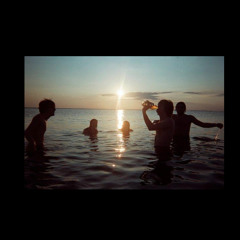 white wreath - cove point lighthouse in the morning