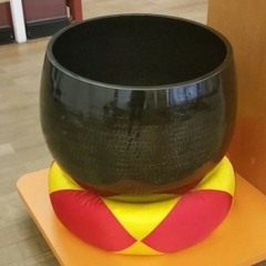 Kon - Schakenglocke aus Japan at SOUNDLAB - Stadtmuseum München