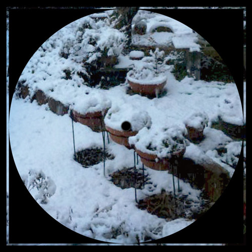 More and More Beats feat. Living Dead / DJ SHORTY