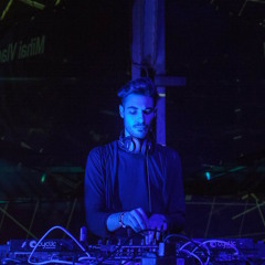 Mihai Vladu @ burn Residency Showcase 2015 - Halele Carol