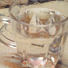 مياة مثلجة at في الترعة