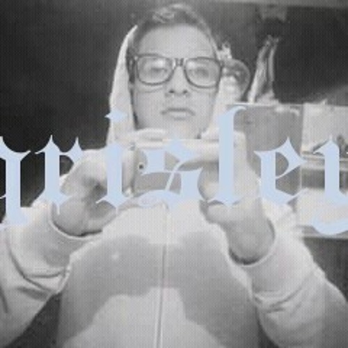 Listen to playlists featuring El tren nuevo tema a Distrito 35