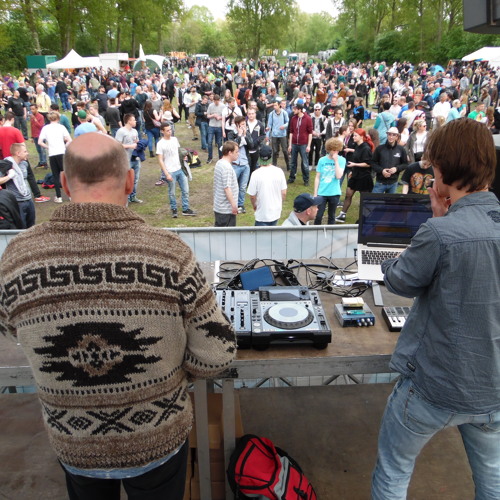 Drukverdeler & DJ Bim Live@Summer Opening 09.05.2015 Hamburg