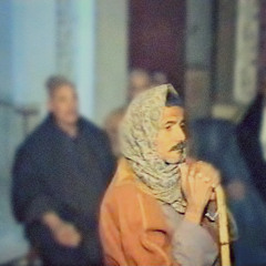 ابويا مات وسابني وحدي