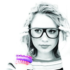 Neara Russell '10, "Roses and Thorns"