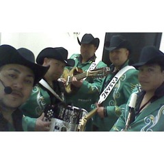 conjunto rio verde - las dos botellas