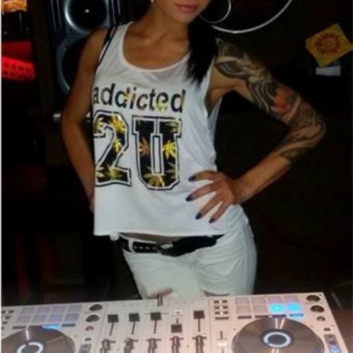 MiSS PARTY - VIBES RADIO SHOW 010 MAY