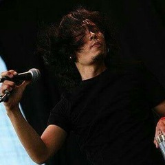 ( long distance song) at Oakland