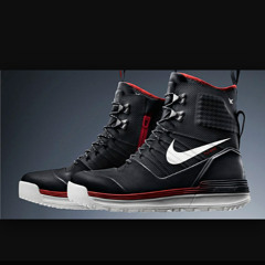 NIke Boots Freestyle