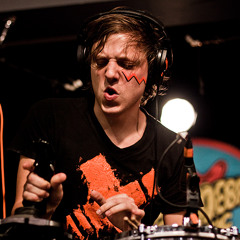 Robert DeLong