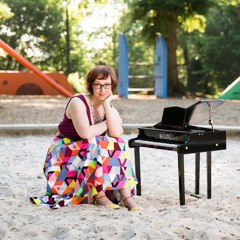 Olivia Kieffer: Nobility Of Homophones