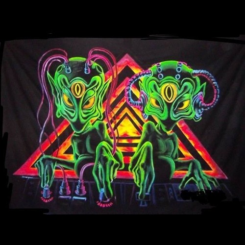 Brainfuck without my friends (Darkpsy - Hitech 150 - 170bpm)