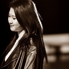 Baek Yerin (백예린) - Cry Me Out (by Pixie Lott)