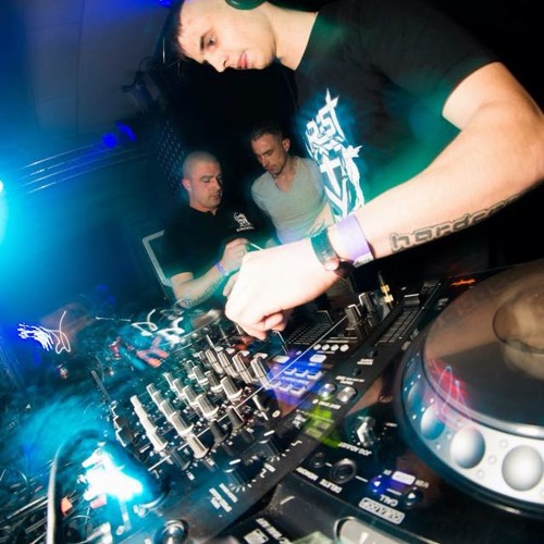 UNREST (BEL) TOXIC SICKNESS RESIDENCY SHOW / 29TH MAY / 2015