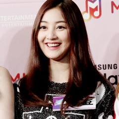 Park Jihyo (지효) of Sixteen - All About That Bass (by Meghan Trainor)