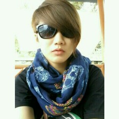 aku bisa membuat mu jatuh cinta kepadaku meski kau tak cinta..lol