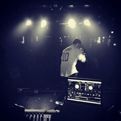 EmmTee - The Different (Prod. SuperstaarBeats)