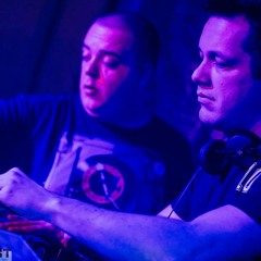 Nikias Vs Jonezz - Back In Time (Live @ Babafest)