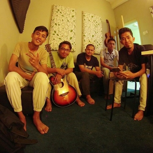 Pemimpin Yang Adil - Hijjaz (Cover by Mr. Bie, Idris 