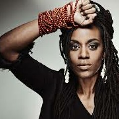 Akua Naru - Mr Brownskin