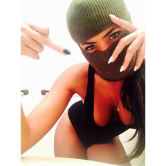 Umbertron & Tim Turnell - B_tches (2015)