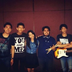 Cover - Paramore - Playing God