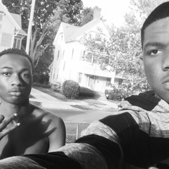 Simmieautomatic Ft Famouz - Hoes Stay On Me