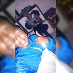 MTG - ELA ME VIU,ELA ME VIU,DE BONÉ PRA TRAZ E UM ADIDAS DE MIL I!i!i! DJ 2D DO CHIQUEIRINHO I!i!i!