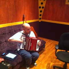 Paris Alejandro Quirbaut