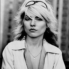 Blondie - I Feel Love (Live Donna Summer cover 1979)