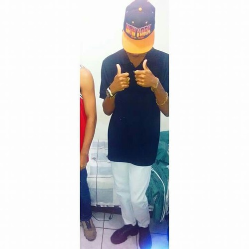 MAC MAC COM AS PIRANHAS DA PENHA (( DJ RENNAN ))