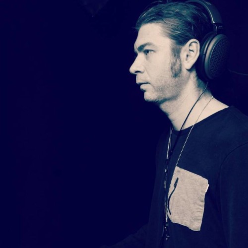 E - Sassin - - Full Circle  (Robin Weber REMIX)