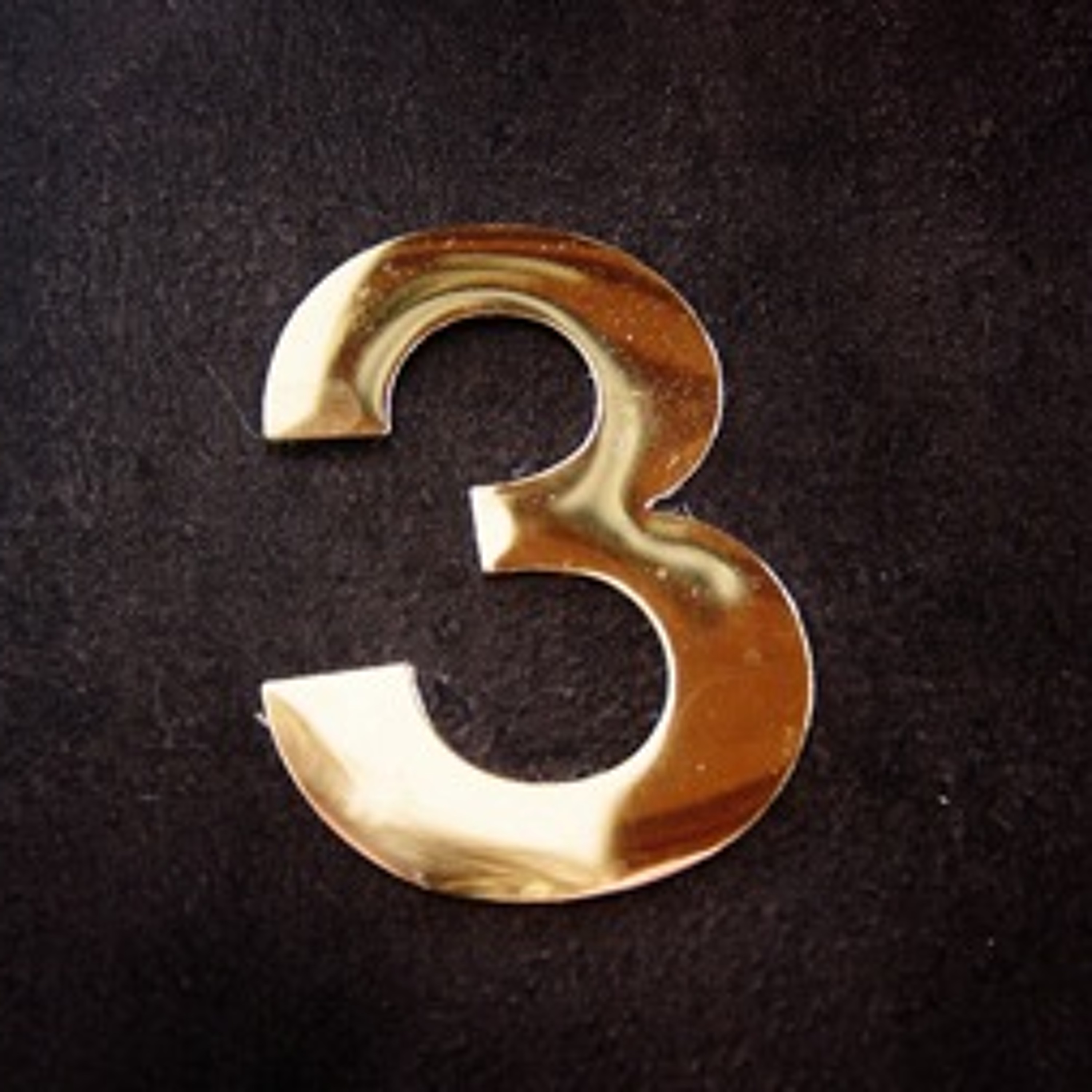3 - Log3 (voices In My Head) episode artwork