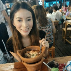 กอดหมอน