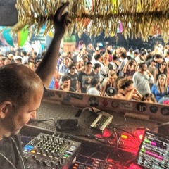 Vanjee @ Club Space Miami "Summer at Space Kick-Off" Podcast 009 [Global Viberation]