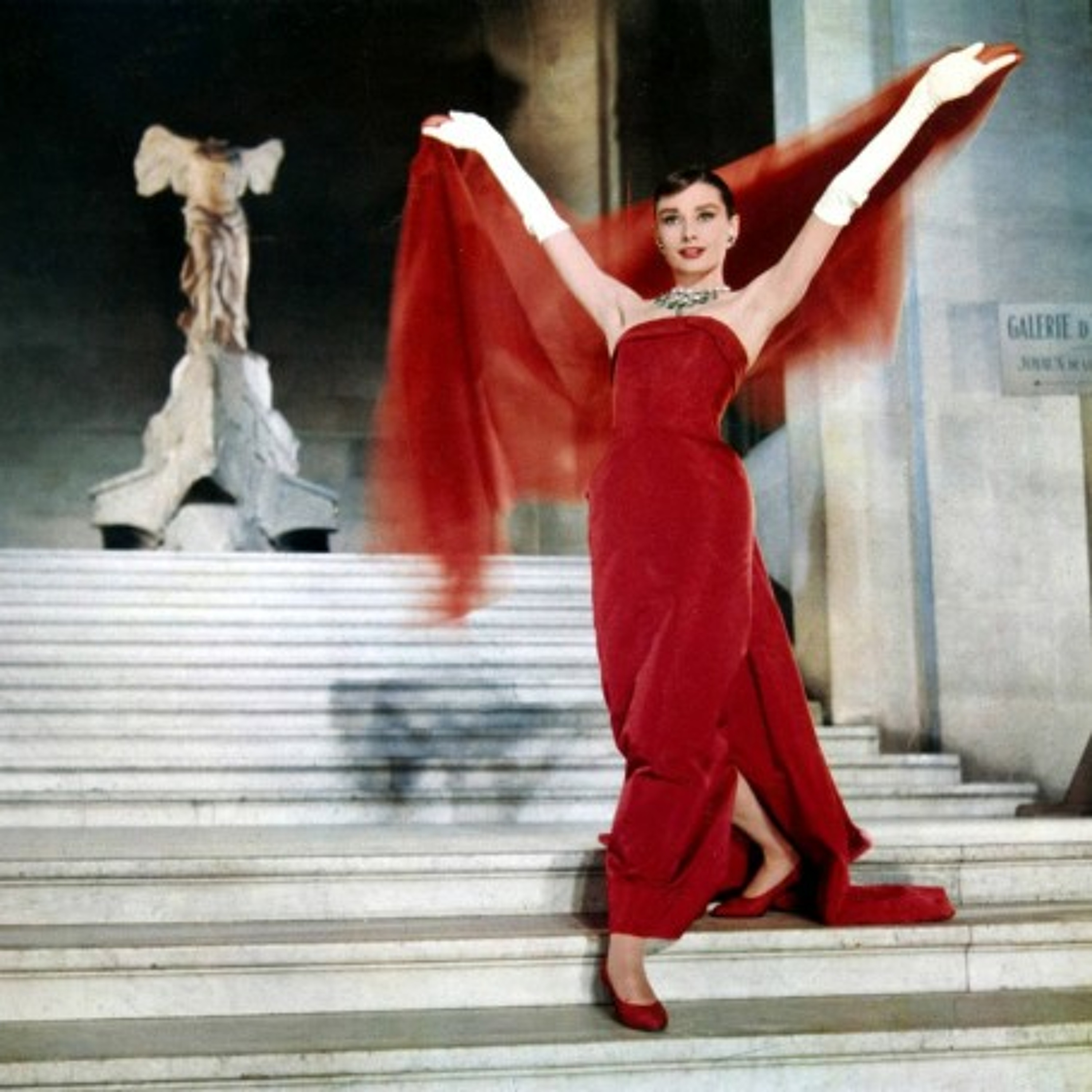 Paris-New York, regards croisés sur la mode (1890-1973) episode artwork