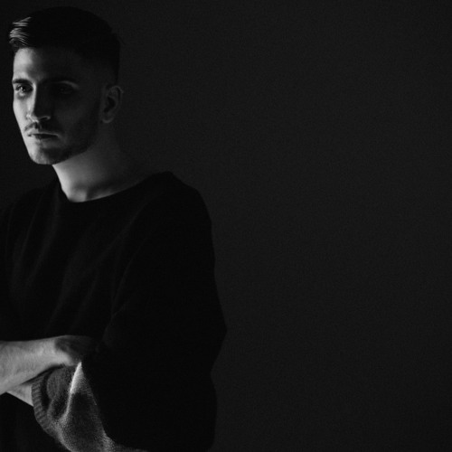 i-DJ: Danny Daze