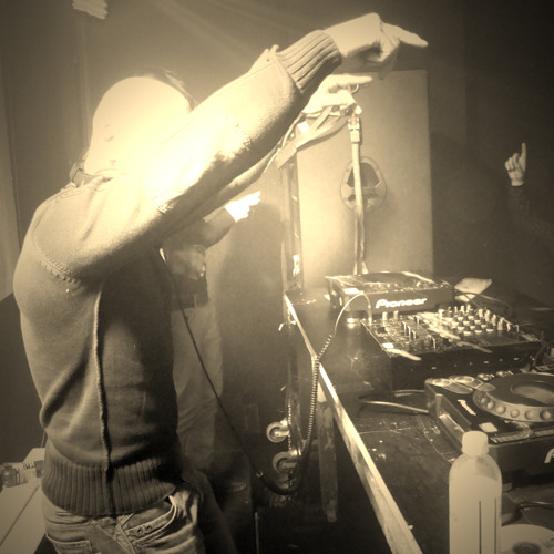 Sunsha Live @ Breaks Step NUERA RADIO 2007 free download