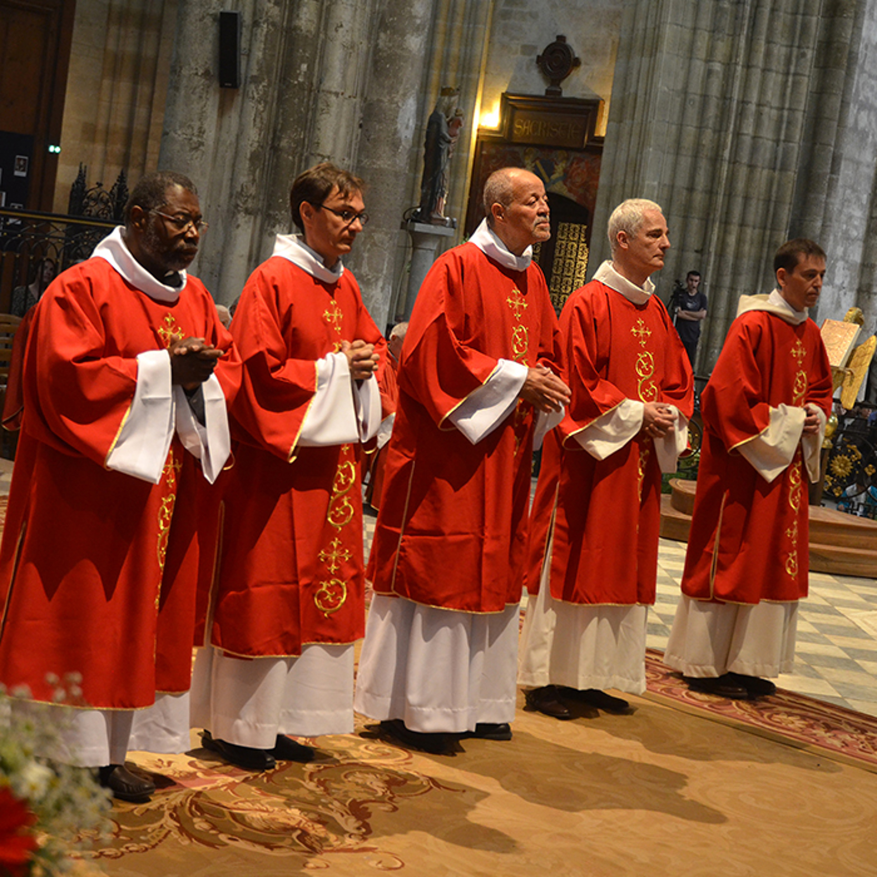 Ordinations 14 juin 2015 - Remerciement par les diacres episode artwork