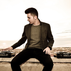 PRIVATE PARTY DJ SET . ELECTRONIC