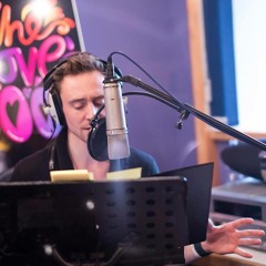 Tom Hiddleston reads The Flea by John Donne (FROM THE LOVE BOOK APP)