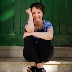 TODAS AS COISAS VALEM (part. esp. Zélia Duncan)