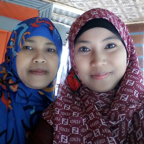 Surga Di Telapak Kaki Ibu Gita Gutawa By Imada Cahya On Soundcloud Hear The World S Sounds