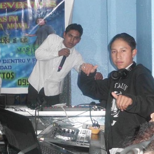 STALIN DJ EL FM JUNTO AL REY DEL CENTRO JORGE FULL - CORPORAZION FM - YESSEK.S FM CUMBIAS Y CHICHA