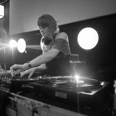 Mareena @ Shitparade | Suicide Circus | --Excerpt-- | July 2012